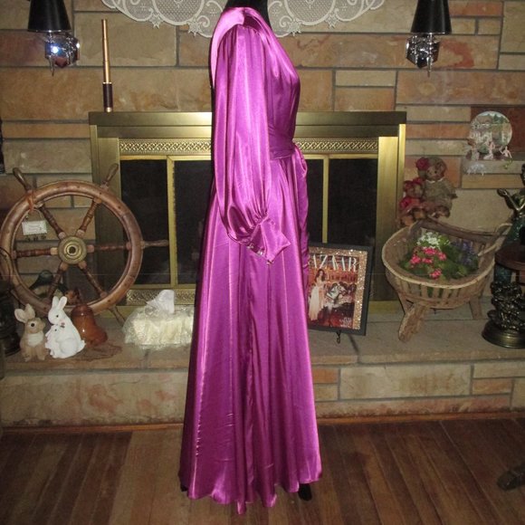 Catherine D'Lish Beverly Gown - Picture 2 of 9